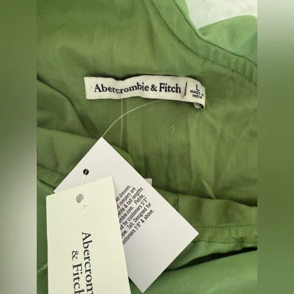 NWT • Abercrombie & Fitch One-Shoulder Cutout Maxi Green Dress • Large - Picture 7 of 10